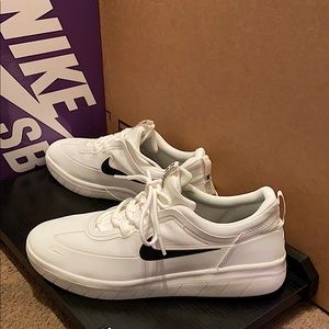 Nike SB NYJAH FREE 2